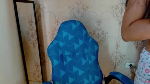 K A I T L I N  online show from March 6, 2026, 12:12 pm