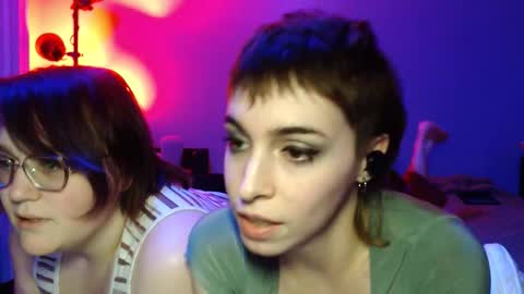 KayyNo online show from December 21, 2025, 1:13 am