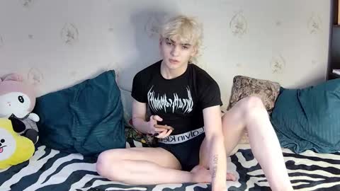 Snapshot of kazzu_daw chatting on May 9, 2026, 2:55 pm kazzu_daw online show from May 9, 2026, 2:55 pm