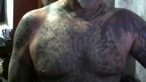 Snapshot of keeeeeeeeeeeeef chatting on September 19, 2025, 10:10 pm keeeeeeeeeeeeef online show from September 19, 2025, 10:10 pm