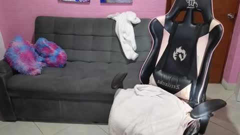 keeiity_moon online show from February 24, 2026, 8:40 pm