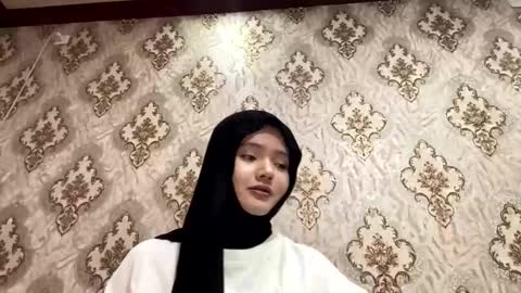 Snapshot of keeleylandrie chatting on February 12, 2026, 10:54 am Kate online show from February 12, 2026, 10:54 am