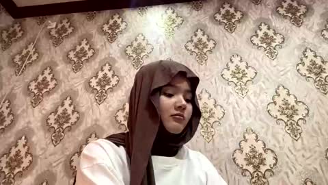 Snapshot of keeleylandrie chatting on February 14, 2026, 11:07 am Kate online show from February 14, 2026, 11:07 am