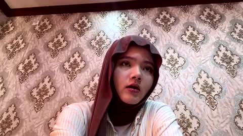 Snapshot of keeleylandrie chatting on February 23, 2026, 5:16 am Kate online show from February 23, 2026, 5:16 am