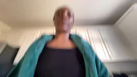 Snapshot of keephimcum69me chatting on January 1, 2025, 5:11 pm Keephimcum69me online show from January 1, 2025, 5:11 pm