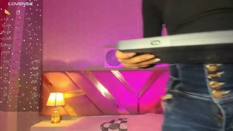 Keidance online show from January 5, 2025, 7:17 pm