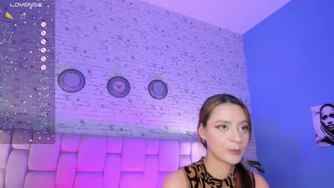 Keidance online show from January 17, 2025, 8:55 pm