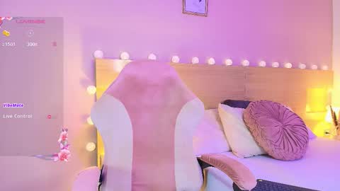 Keidance online show from September 24, 2025, 8:34 pm