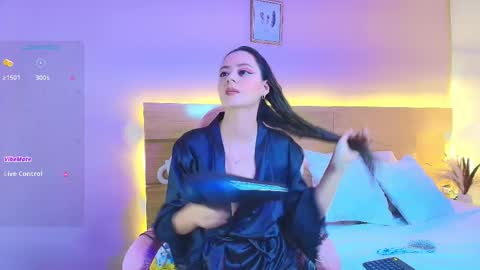 Keidance online show from November 25, 2025, 8:31 pm