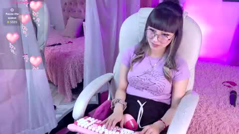    online show from April 30, 2026, 4:19 am