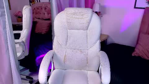    online show from June 20, 2026, 3:20 am