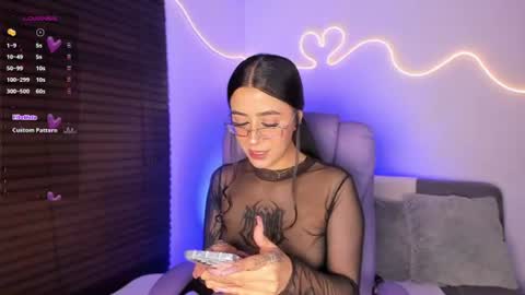 Snapshot of keily_xoxo chatting on July 9, 2026, 1:42 am keily new online show from July 9, 2026, 1:42 am
