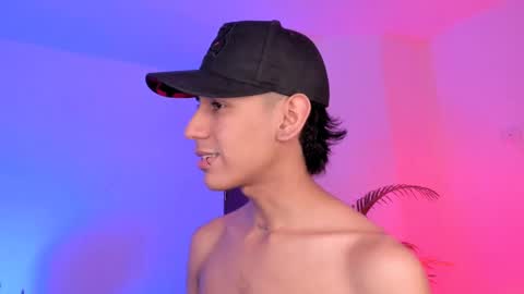 Snapshot of keiner_smith chatting on November 13, 2025, 7:24 pm Alejandro Gonzalez online show from November 13, 2025, 7:24 pm