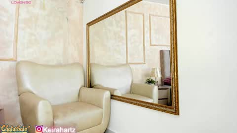 keirahartz online show from September 19, 2025, 3:41 am