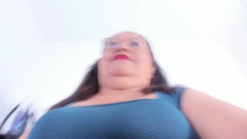 Snapshot of keiralennox chatting on March 8, 2025, 12:09 pm online show from March 8, 2025, 12:09 pm