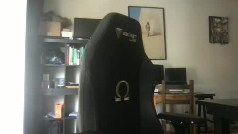 kelkun2828 online show from December 7, 2024, 9:00 pm