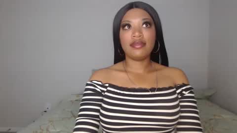 Snapshot of kelliecapri chatting on January 17, 2025, 7:08 am Kellie online show from January 17, 2025, 7:08 am