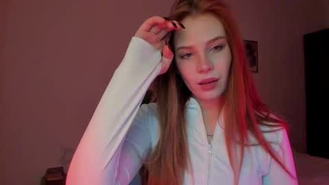 kellly_love_2222 online show from March 14, 2026, 8:58 pm