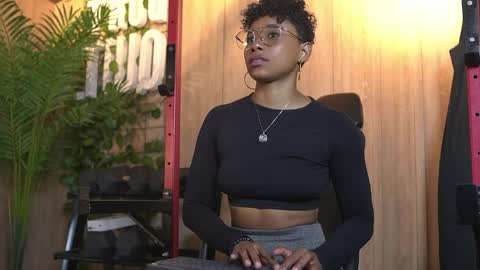 Snapshot of kelly__thomson chatting on May 20, 2026, 1:50 pm kelly__thomson online show from May 20, 2026, 1:50 pm