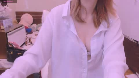 Snapshot of kelly_baby2005 chatting on May 10, 2026, 3:01 am Kelly online show from May 10, 2026, 3:01 am