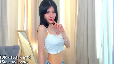 Snapshot of kelly_blush_ chatting on May 13, 2026, 9:06 am Kelly online show from May 13, 2026, 9:06 am