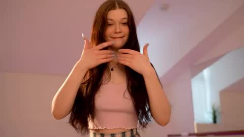 Snapshot of kelly_ember chatting on February 25, 2025, 10:37 am KELLY online show from February 25, 2025, 10:37 am