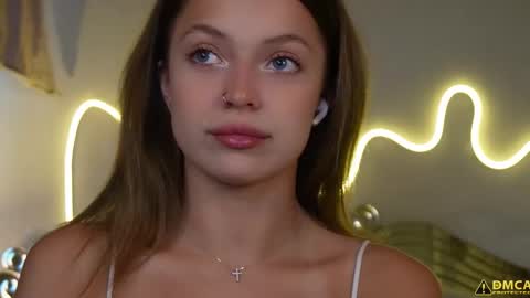 Kelly online show from March 5, 2026, 5:25 am