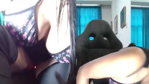 KELLY online show from April 29, 2026, 2:32 pm