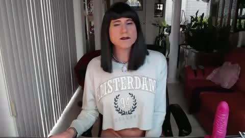 Snapshot of kellyannelynn chatting on January 27, 2025, 5:48 pm kellyanne Lynn but please call me fucktoy online show from January 27, 2025, 5:48 pm