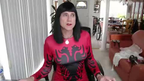 Snapshot of kellyannelynn chatting on October 25, 2025, 4:13 pm kellyanne Lynn but please call me fucktoy online show from October 25, 2025, 4:13 pm