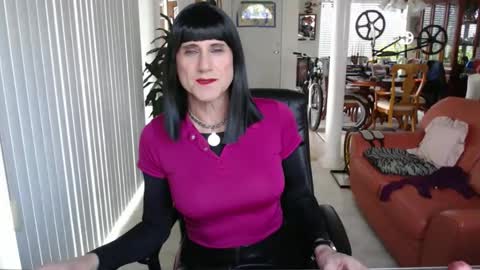 kellyanne Lynn but please call me fucktoy online show from January 7, 2026, 6:10 pm