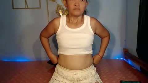 kellyfox21 online show from April 25, 2026, 9:56 am