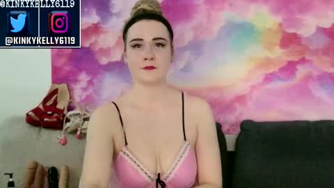 kellylynn76 online show from September 10, 2025, 2:11 am