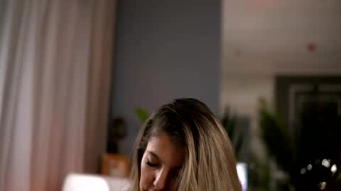 Snapshot of kellymathews chatting on November 5, 2025, 2:22 am Denise online show from November 5, 2025, 2:22 am