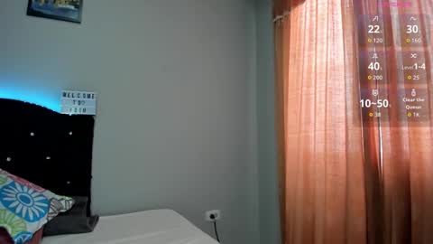 kellyMillian  online show from November 2, 2025, 9:06 pm