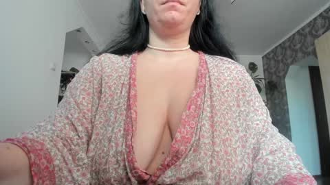 Snapshot of kellymorgan_ chatting on January 31, 2025, 12:07 pm Monday - Friday 08 am - 3 pm GMT 3 online show from January 31, 2025, 12:07 pm