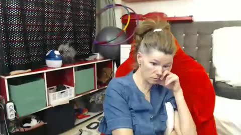 kelly online show from February 5, 2025, 5:20 pm