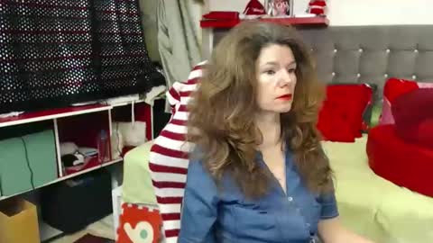 kelly online show from December 23, 2025, 10:57 am