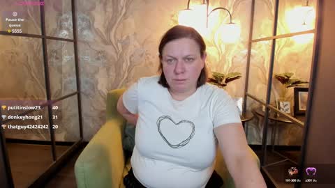 Kelly online show from February 24, 2025, 4:49 am