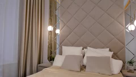 Snapshot of kellyy_bern chatting on September 30, 2025, 2:05 am kellyy_bern online show from September 30, 2025, 2:05 am