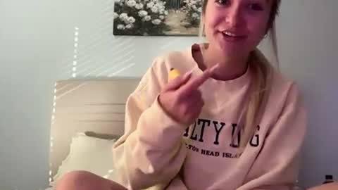 Kelsey Blu online show from June 3, 2026, 11:10 pm