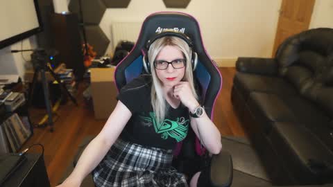 Snapshot of kelseycobalt chatting on February 5, 2025, 10:22 pm kelseycobalt online show from February 5, 2025, 10:22 pm