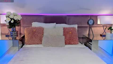 kelsi_di online show from July 5, 2026, 5:03 am