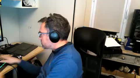 kelvin06133 online show from January 21, 2025, 12:15 am