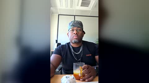 Snapshot of ken3897 chatting on May 29, 2026, 10:57 am ken3897 online show from May 29, 2026, 10:57 am