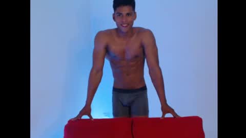 ken__owensx online show from February 20, 2025, 6:39 am