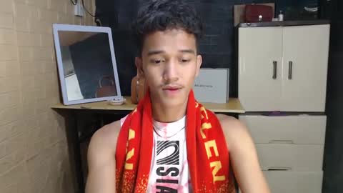 Snapshot of ken_bigcockxx chatting on February 2, 2025, 6:53 pm Ken online show from February 2, 2025, 6:53 pm