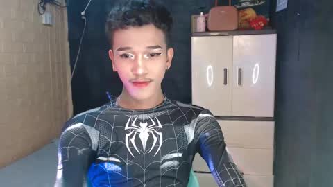 Snapshot of ken_bigcockxx chatting on February 6, 2025, 2:58 pm Ken online show from February 6, 2025, 2:58 pm