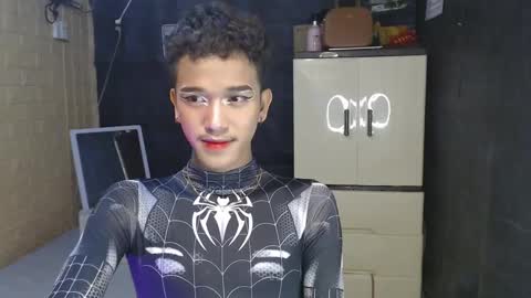 Snapshot of ken_bigcockxx chatting on February 7, 2025, 4:48 am Ken online show from February 7, 2025, 4:48 am