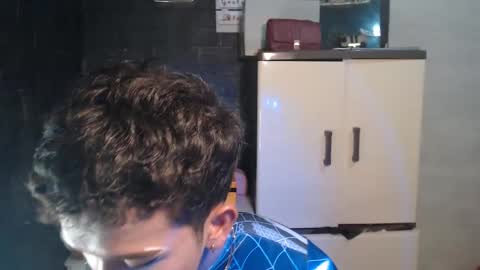 Snapshot of ken_bigcockxx chatting on February 10, 2025, 1:33 pm Ken online show from February 10, 2025, 1:33 pm